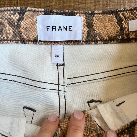 FRAME Python snake print skinny crop high rise pants - Picture 5 of 13